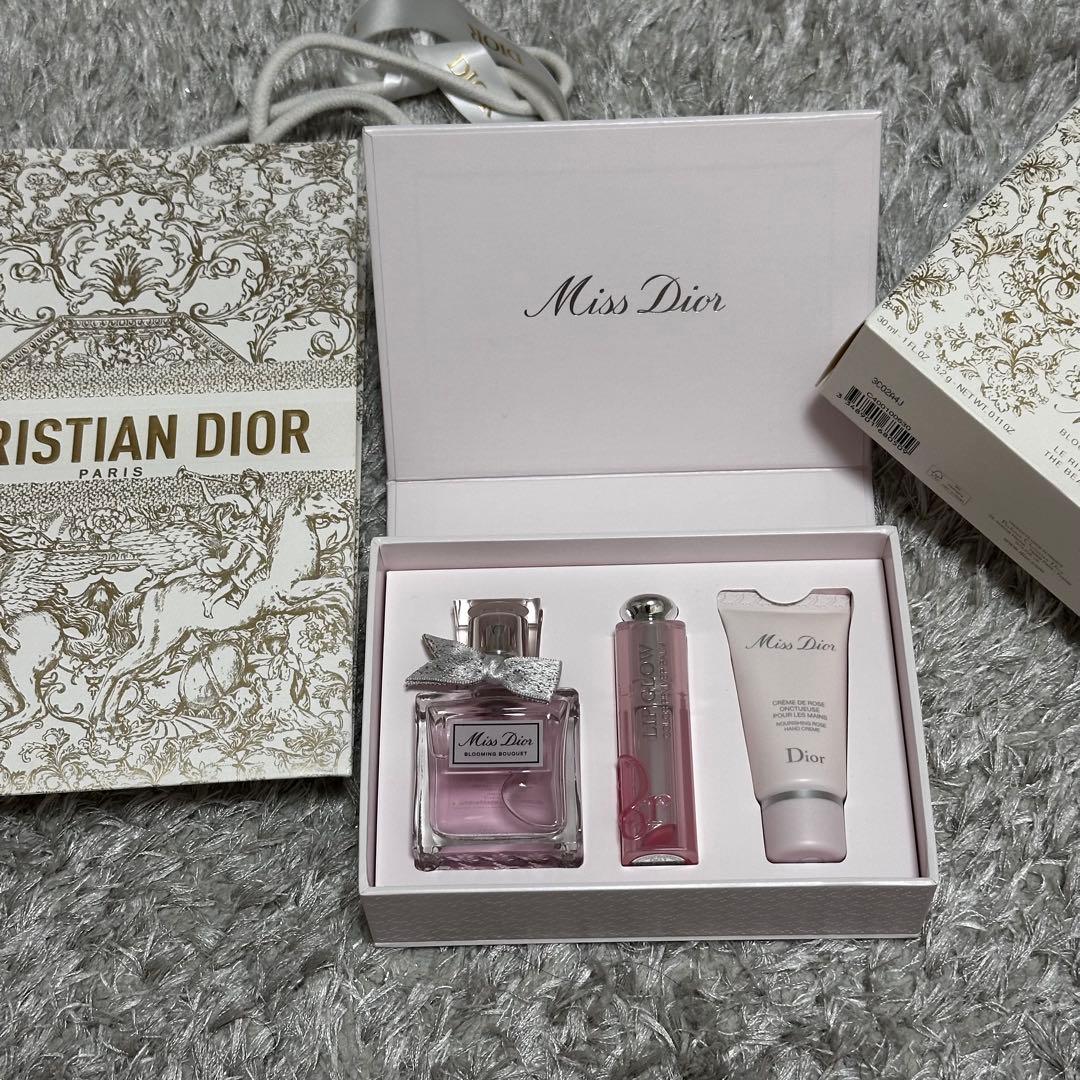 Miss Dior Blooming Bouquet クリスマスコフレ2024