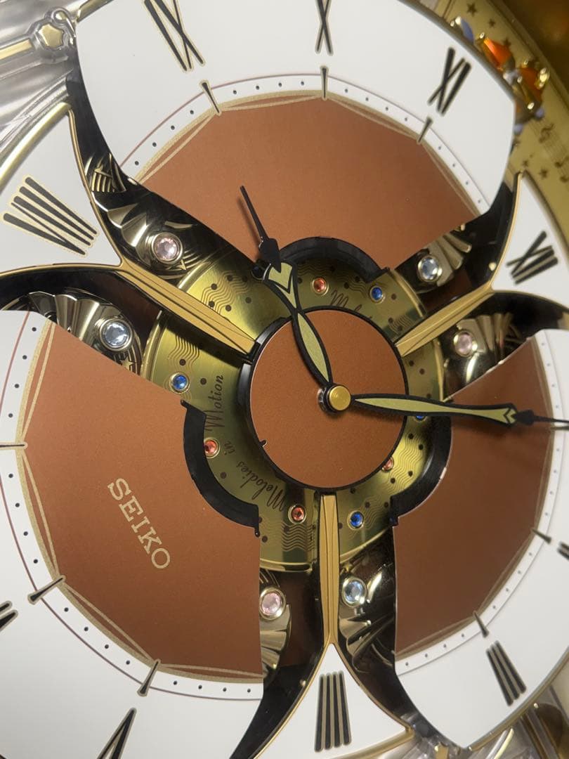 SEIKO melodies in motion QXM250BT からくり時計