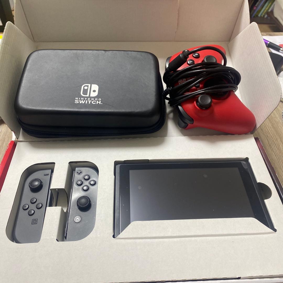 Switch Nintendo Switch初期化済　コントローラー　ケース付き
