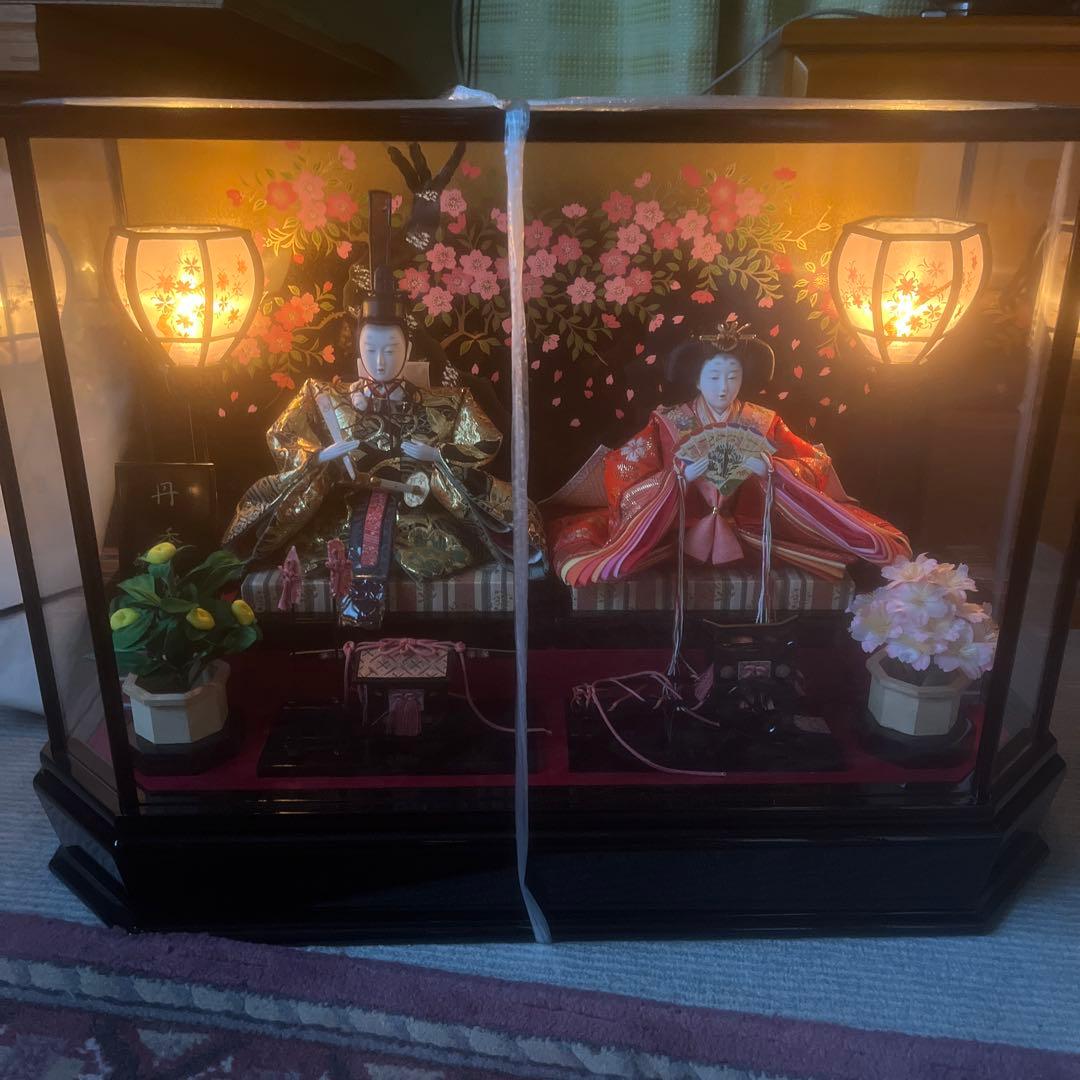 ひな人形 ガラスケース付き ランプ付き　ひな祭りのオルゴール付き