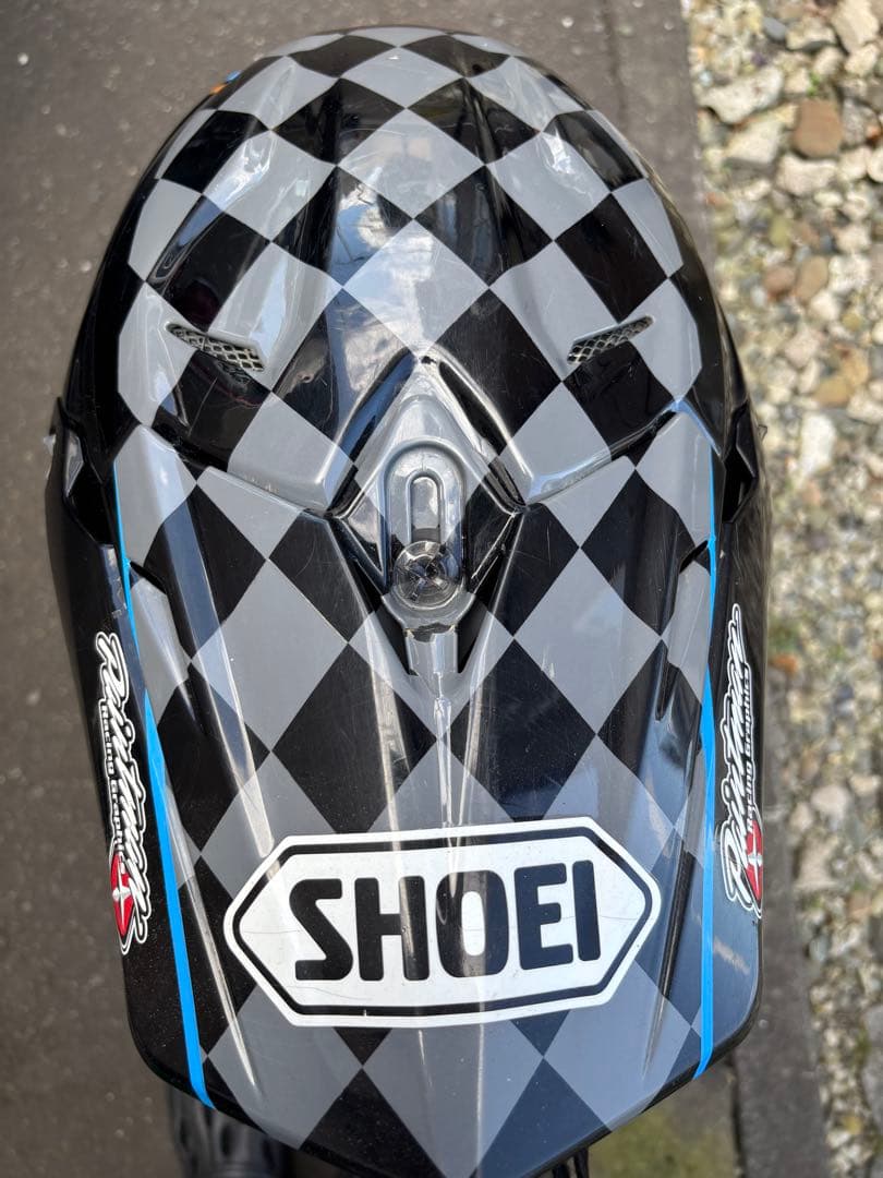 N*u様 SHOEI VFX WＲ　ヘルメット　オリジナルですが　　Lサイズ