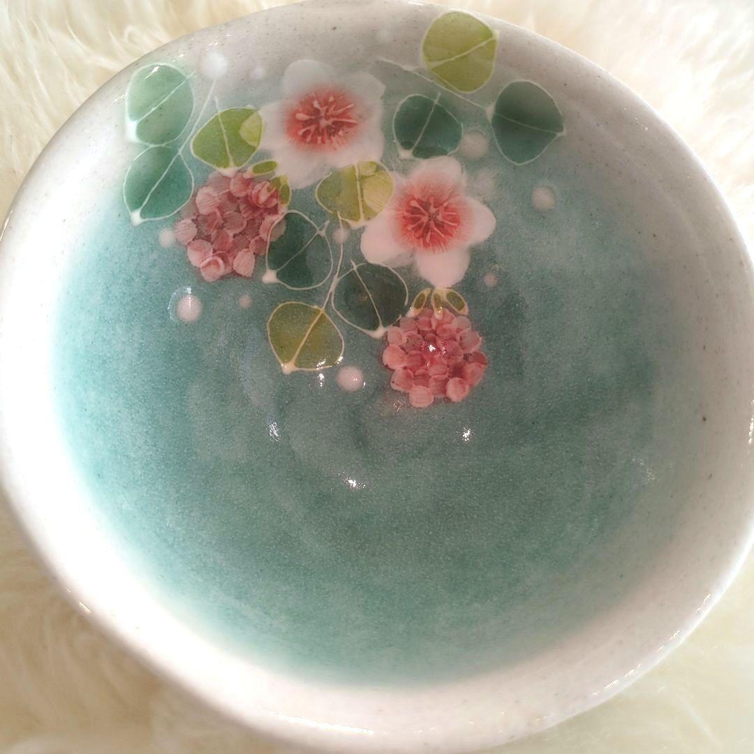 新品♥ゆずりは★花柄お茶碗2セット