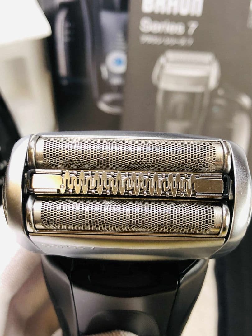 【美品】Braun Series 7 7760cc メンズ電気シェーバー