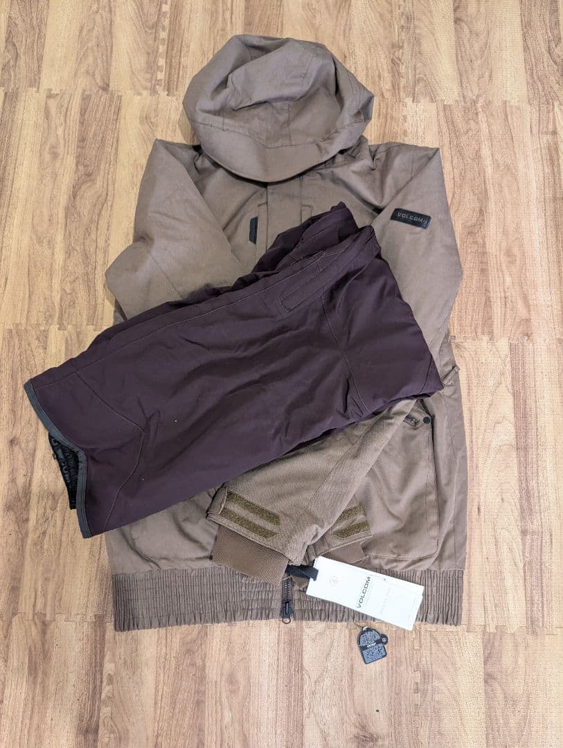 新品未使用！　VOLCOM M/Sサイズ　GORE-TEX