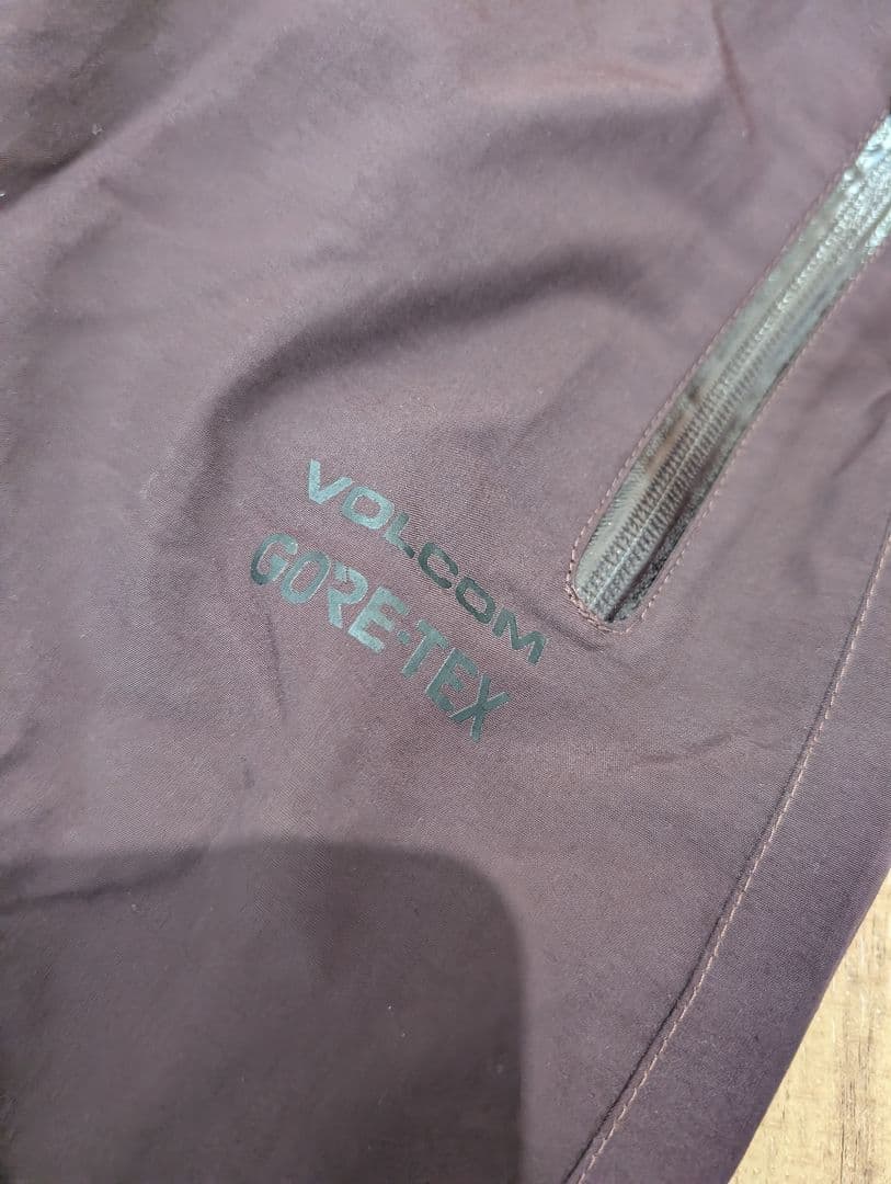 新品未使用！　VOLCOM M/Sサイズ　GORE-TEX