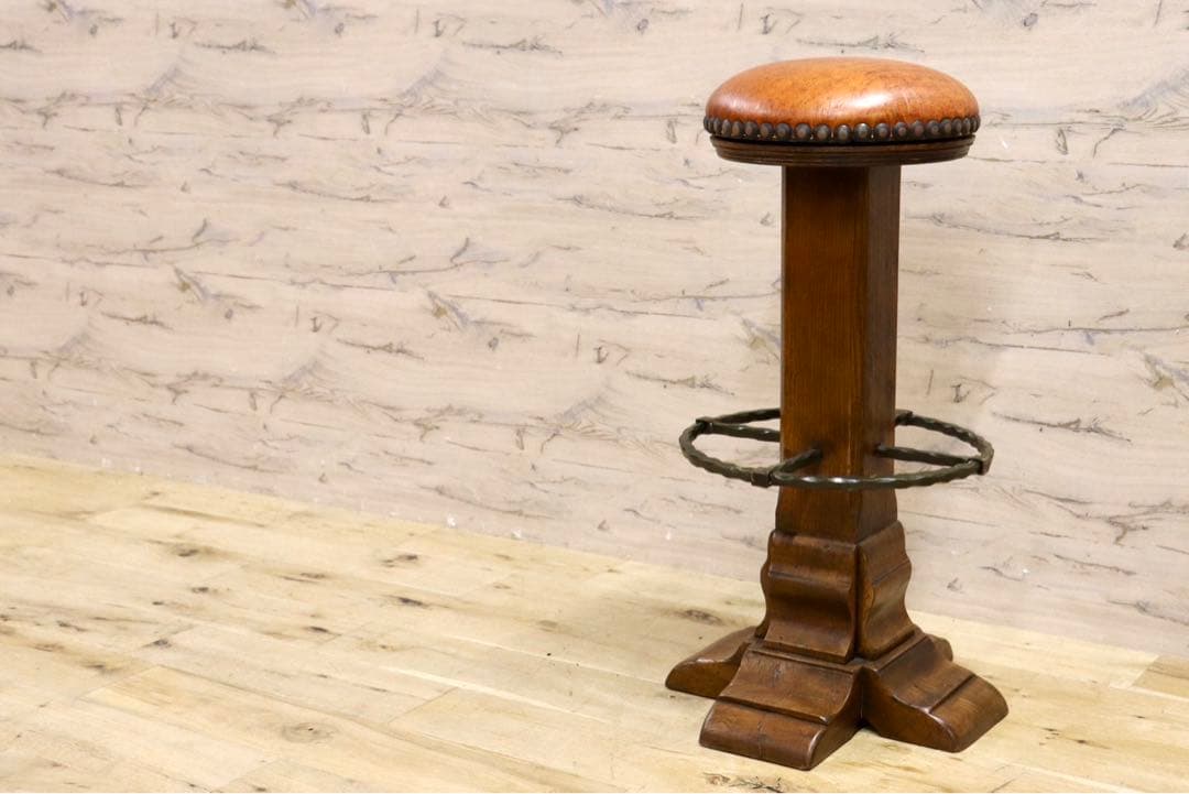 GMIK7K○スペイン製 カスティリアンスタイル バースツール ハイチ