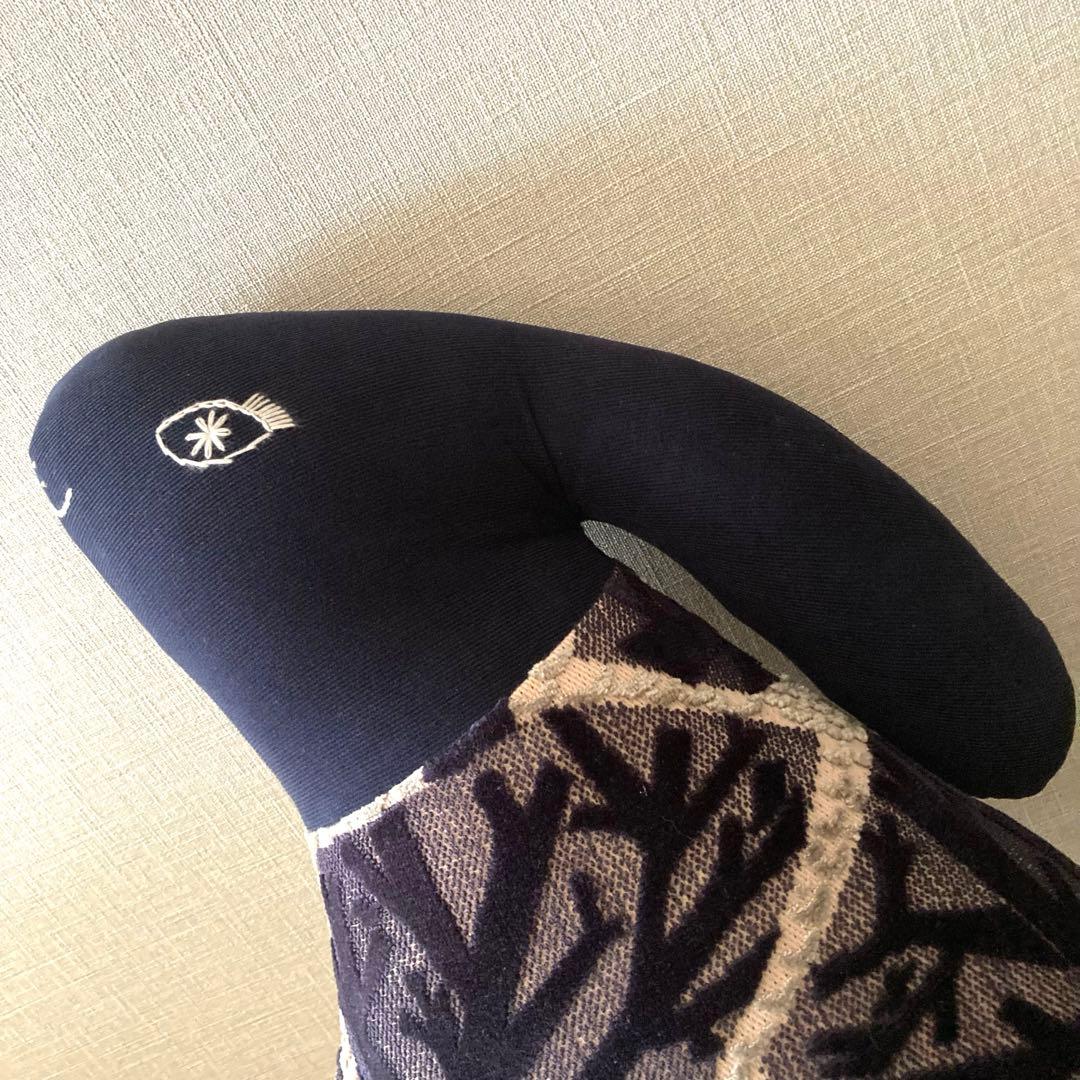 [新品] ミナペルホネン　うさぎクッション　フォグランド　ネイビー