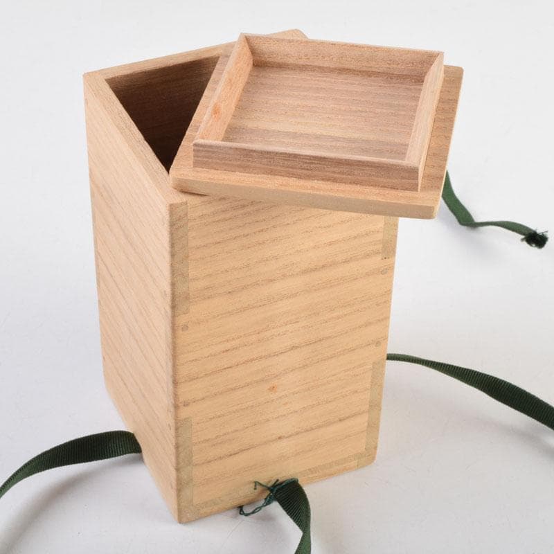 茶道具　高取焼　十三代高取八仙作　肩衝茶入　仕覆付　共箱　V　9139