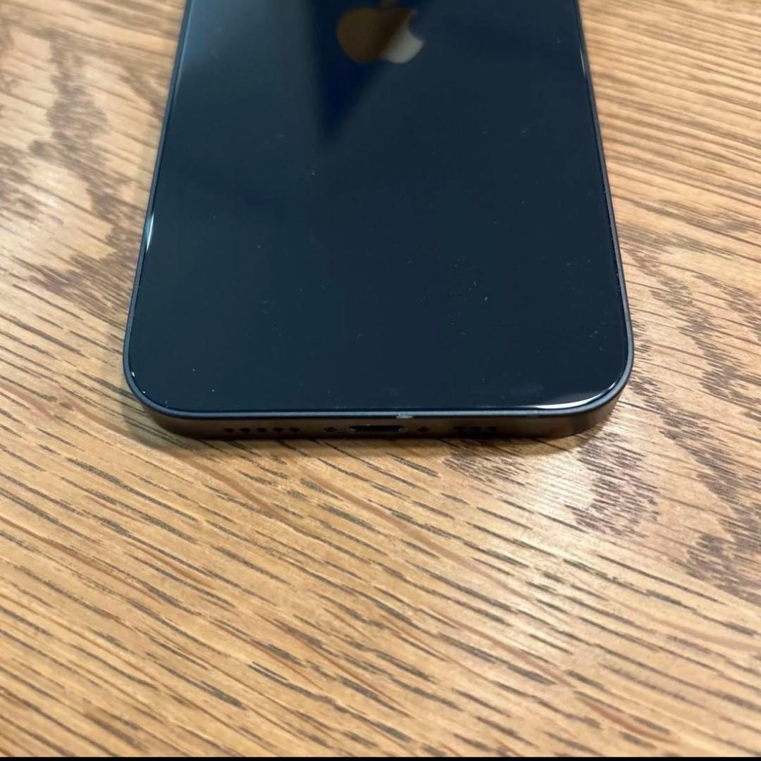 iPhone 13 128GB SIMフリー ミッドナイト バッテリー82%