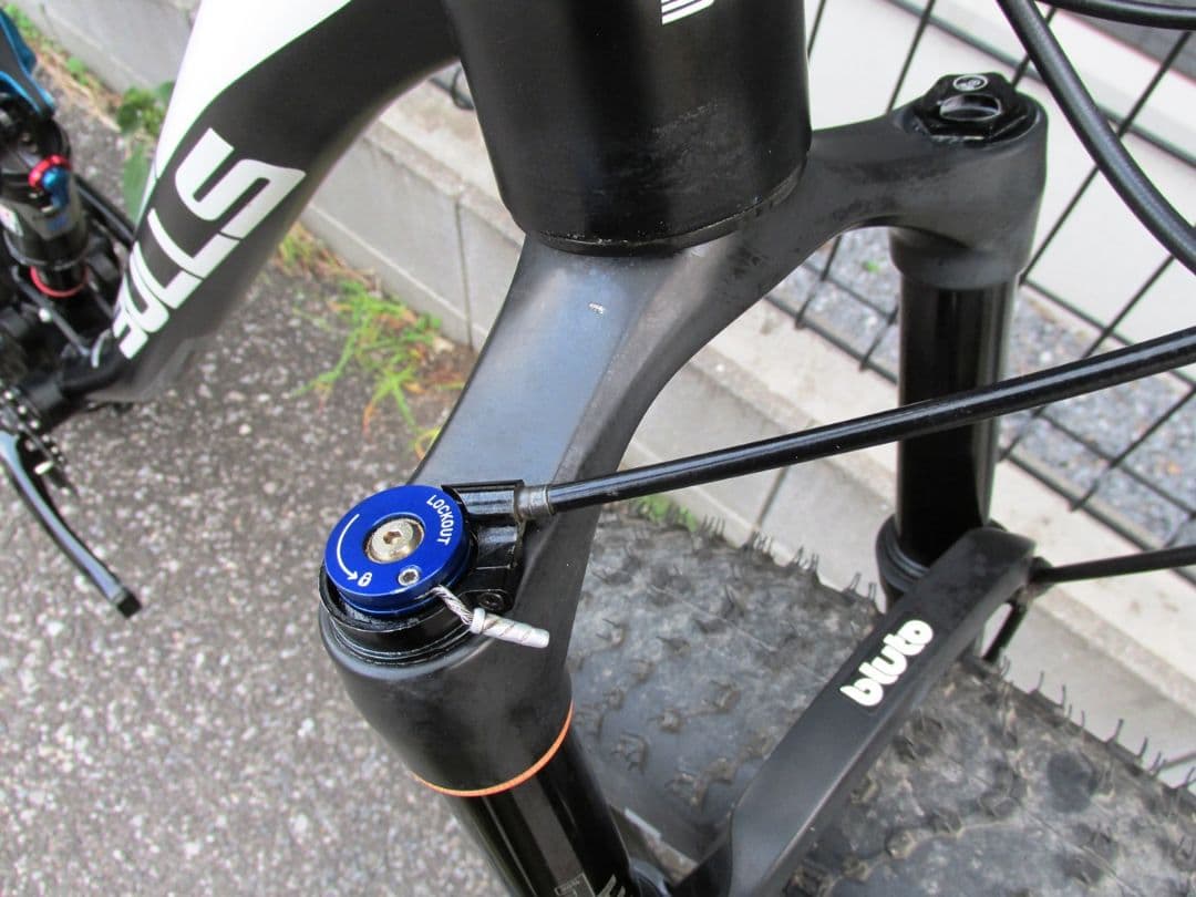 【軽量】ファットバイク フルサス MTB 【手渡し限定】