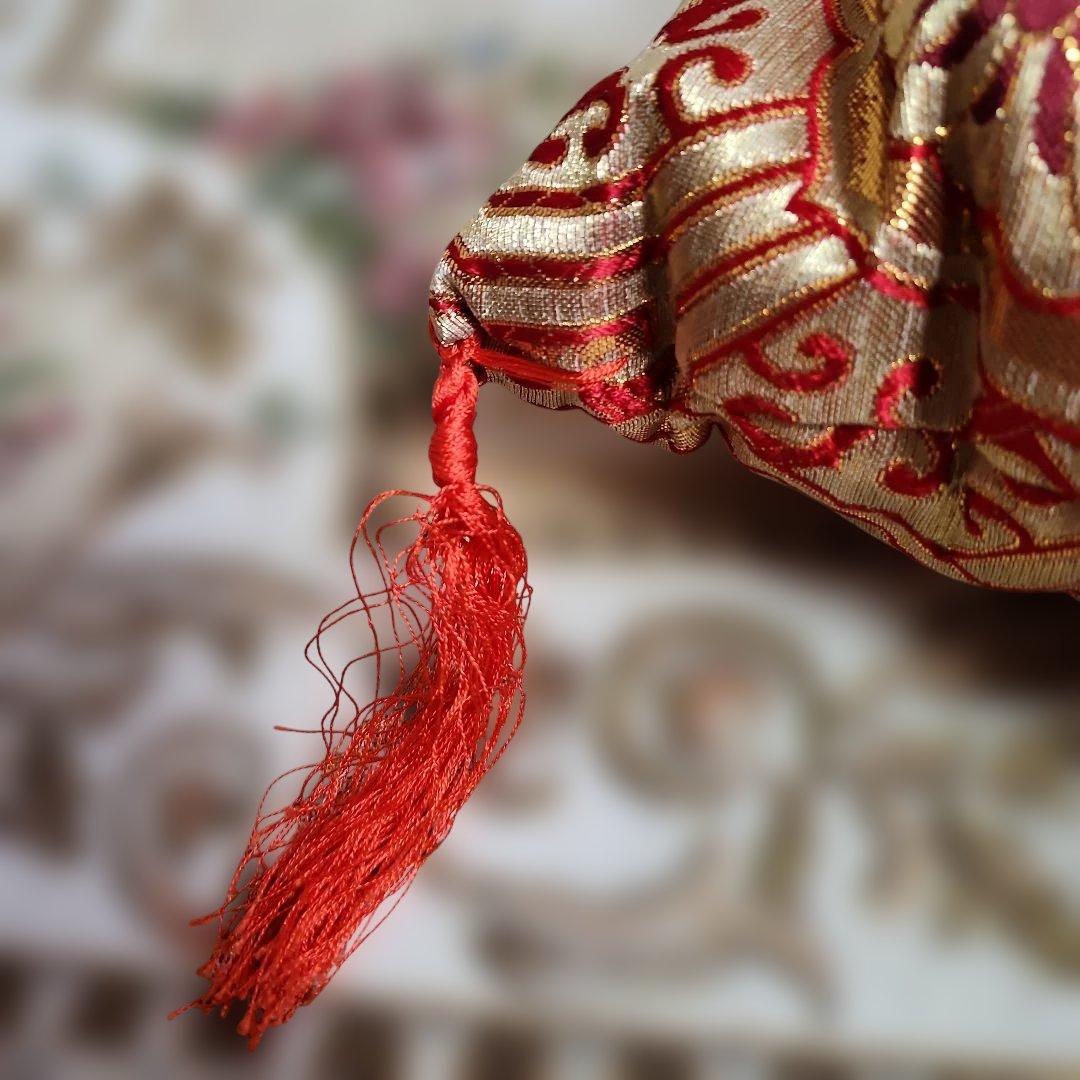 新品未使用　御前用　仏事用　座布団　高級　金蘭生地