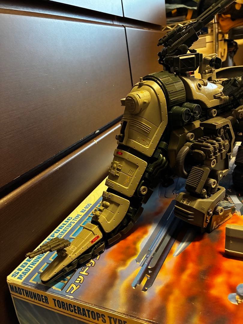 復刻版　ゾイド　マッドサンダー