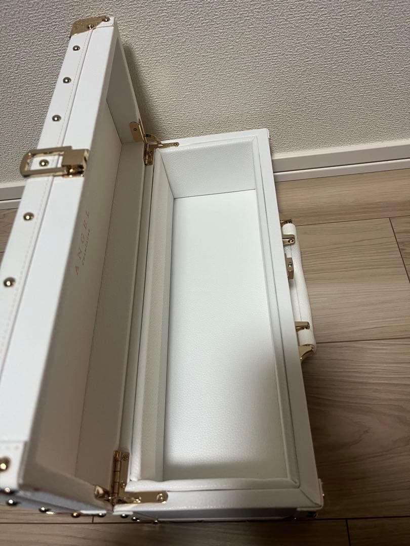 アルマンドシャンパン5色セット　空瓶＋ケース+ケースカバー　+エンジェル白黒