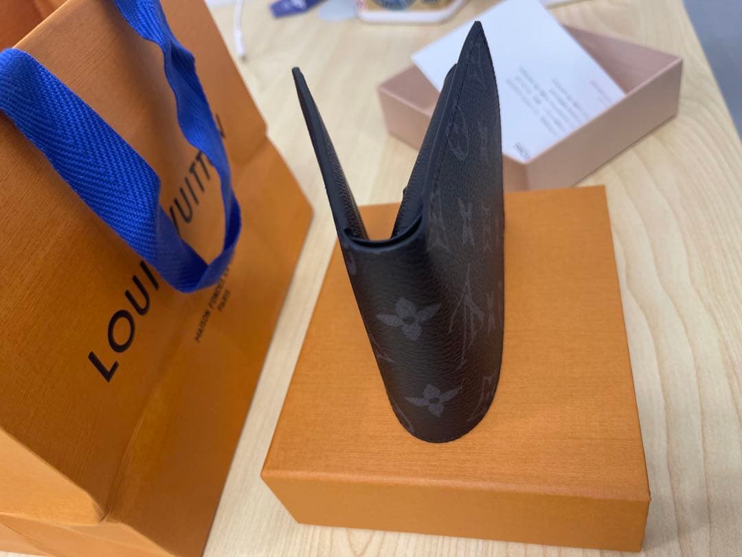y*9様 未使用品Louis Vuitton 二つ折り財布 ポルトフォイユ マル