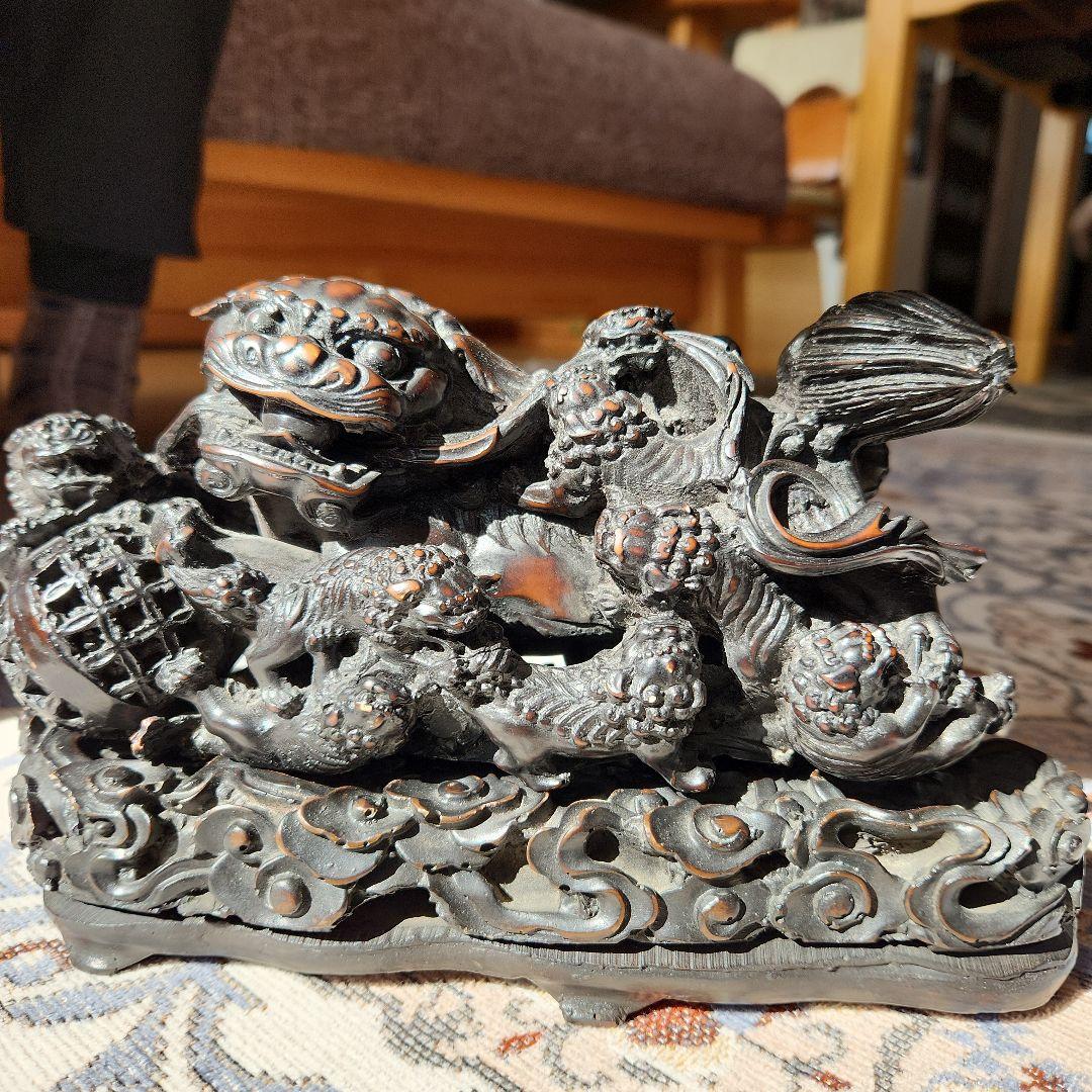 中国8匹の子持ち獅子置物