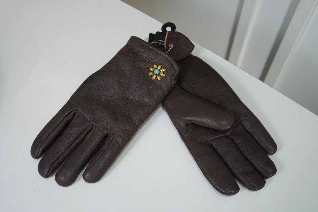 ◆HTC◆エイチティーシー　　　手袋　ファー付き