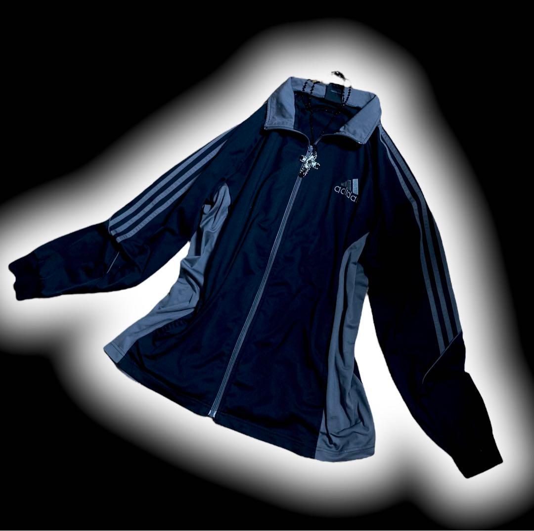 レアデザインadidasビック刺繍ロゴトラック3本線y2kフェアリーグランジ古着