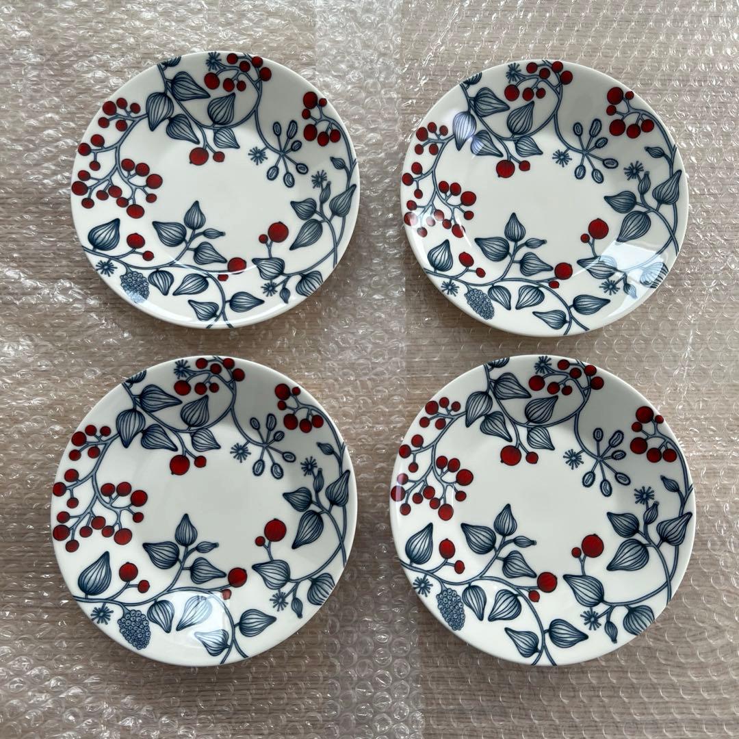 ARABIA ルノフロストベリー 16.5cmプレート