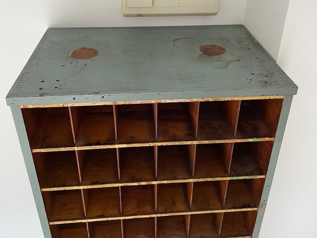 ペイント仕分け棚 イギリスアンティーク 什器 家具 棚　ラック