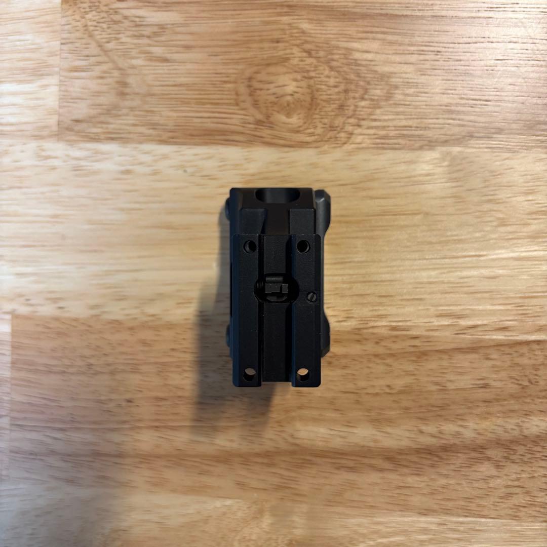 【実物】Unity Tactical _Trijicon MRO マウント