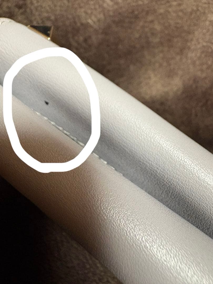 バレンチノValentino ロックスタッズ ミニウォレット