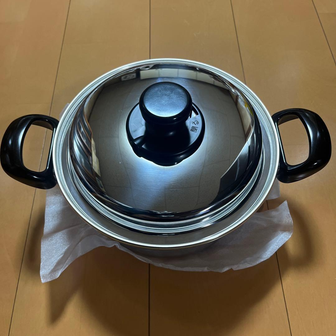 クオリティオブライフ　両手鍋20cm