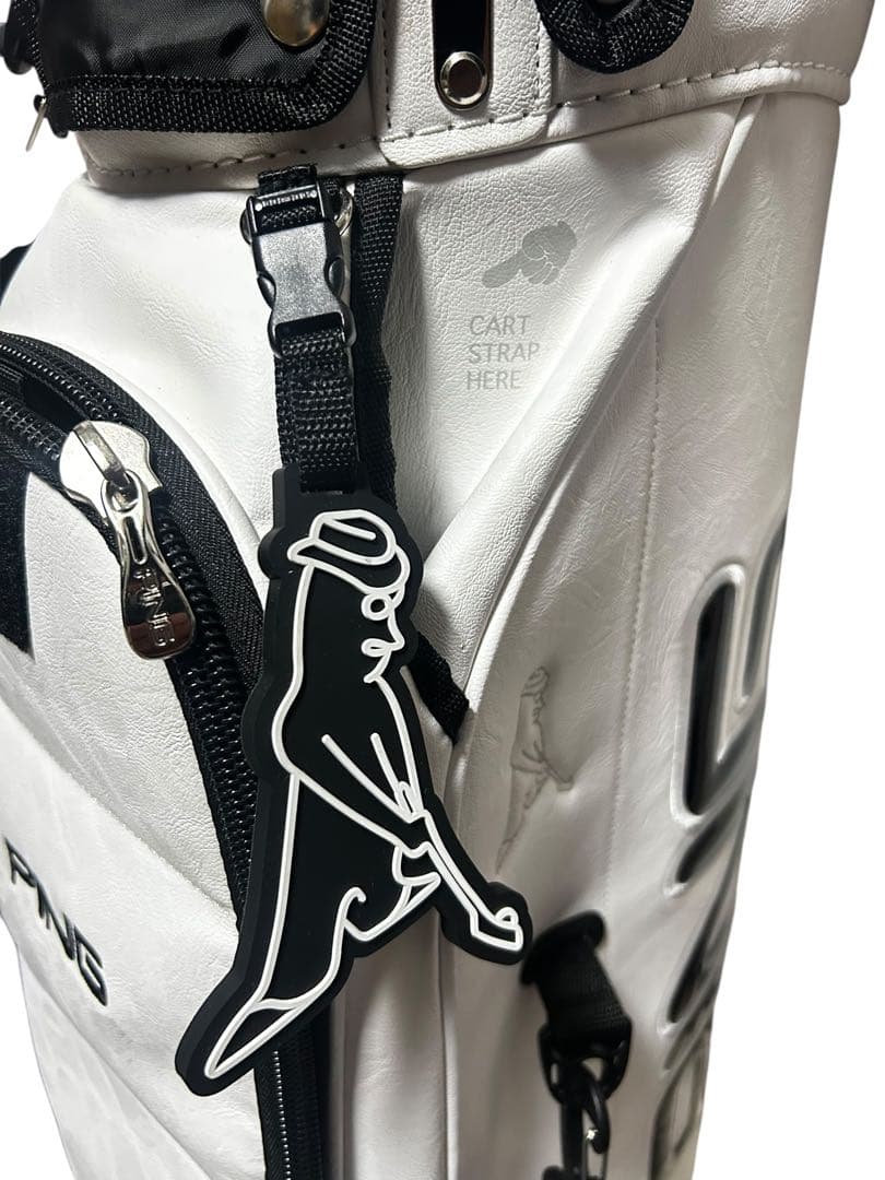 PING ゴルフ キャディバッグ 白黒 スタンド型 美品　ホワイト　ゴルフ用品