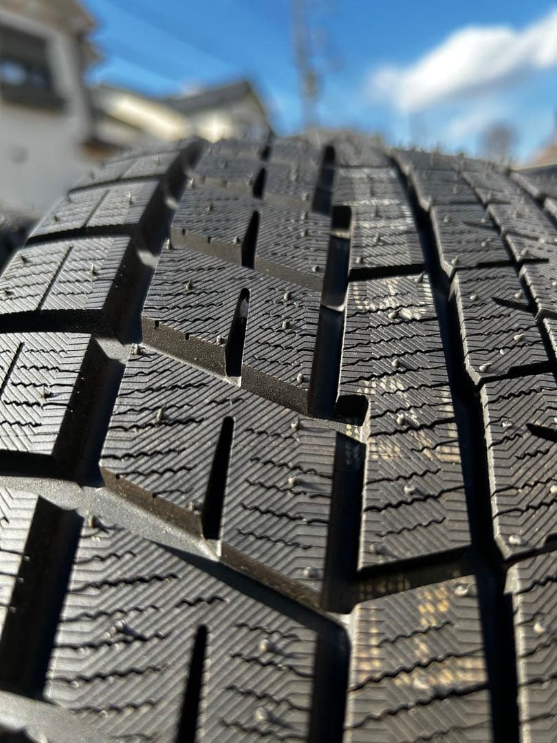 BRIDGESTONE & YOKOHAMA スタッドレスタイヤ 15インチ