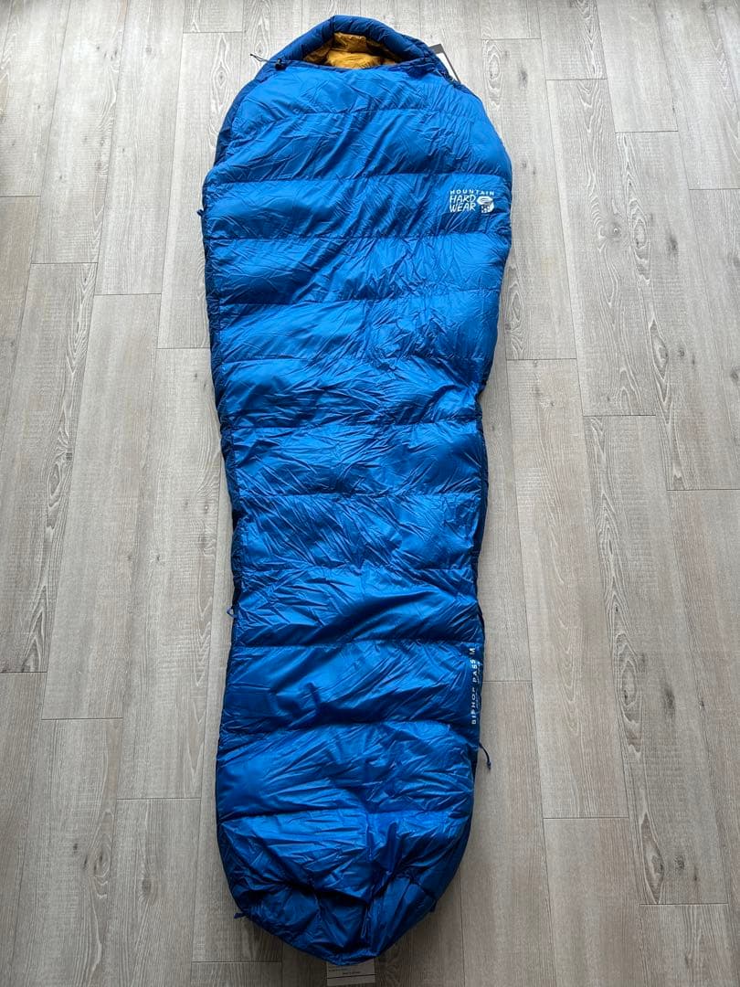 10/31期限価格 マウンテンハードウェア ビショップパス M -9℃ シュラフ