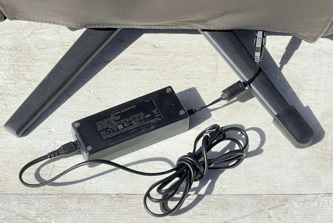 電動リクライニングパーソナルチェア 本革(一部合成皮革)タイプ 2024年