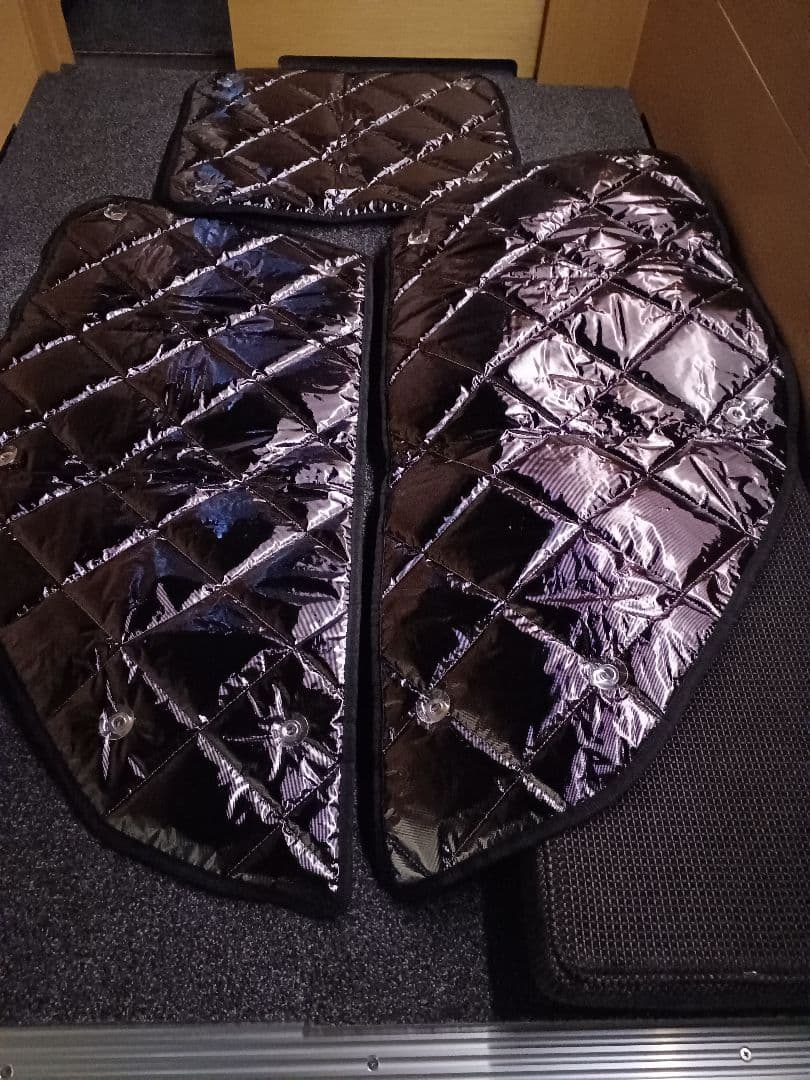 ハイエース200系用断熱シェード　 7枚セット