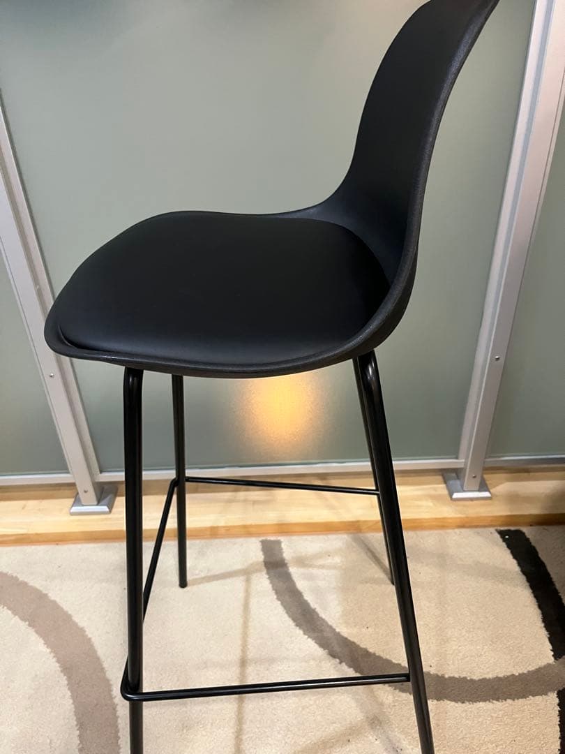 muuto ムート（デンマーク）ファイバーカウンターチェア イスコス・ベルリン