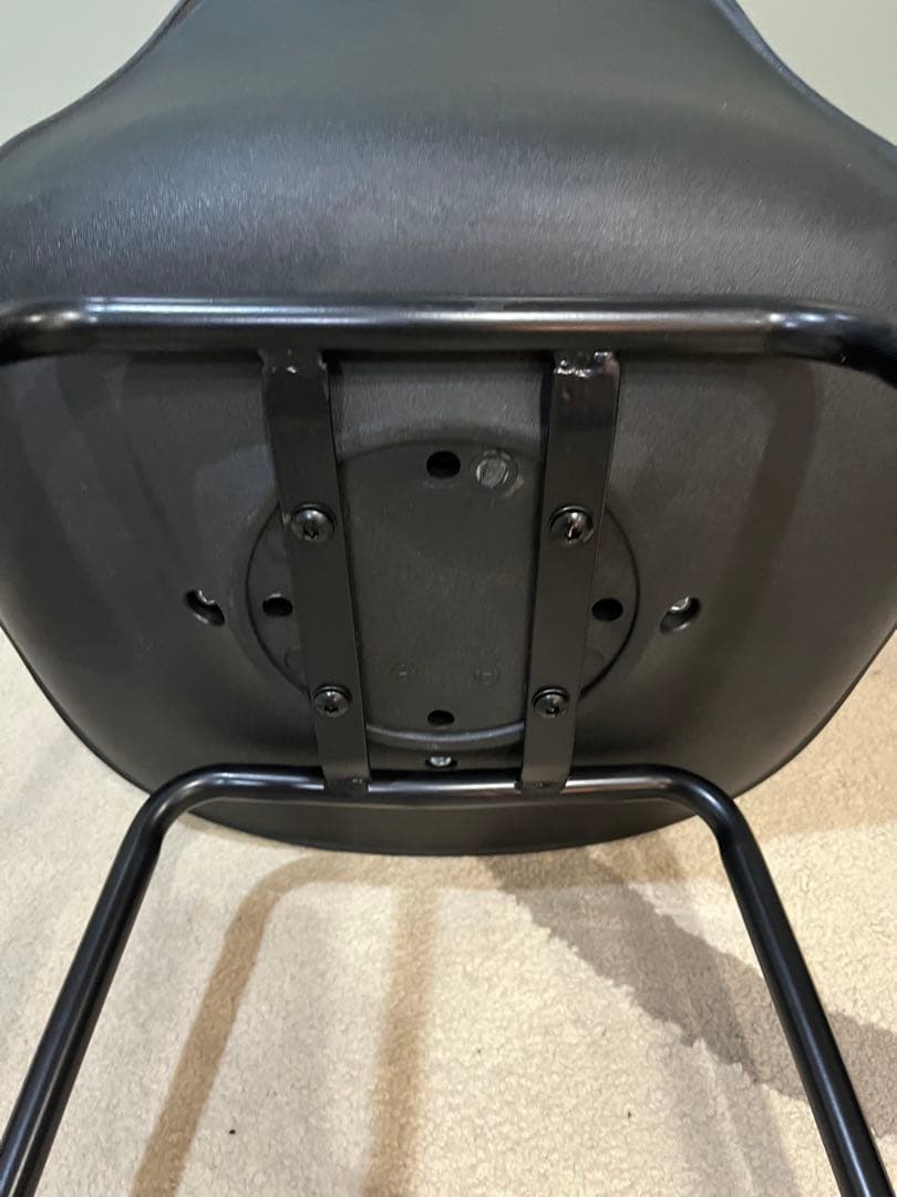 muuto ムート（デンマーク）ファイバーカウンターチェア イスコス・ベルリン