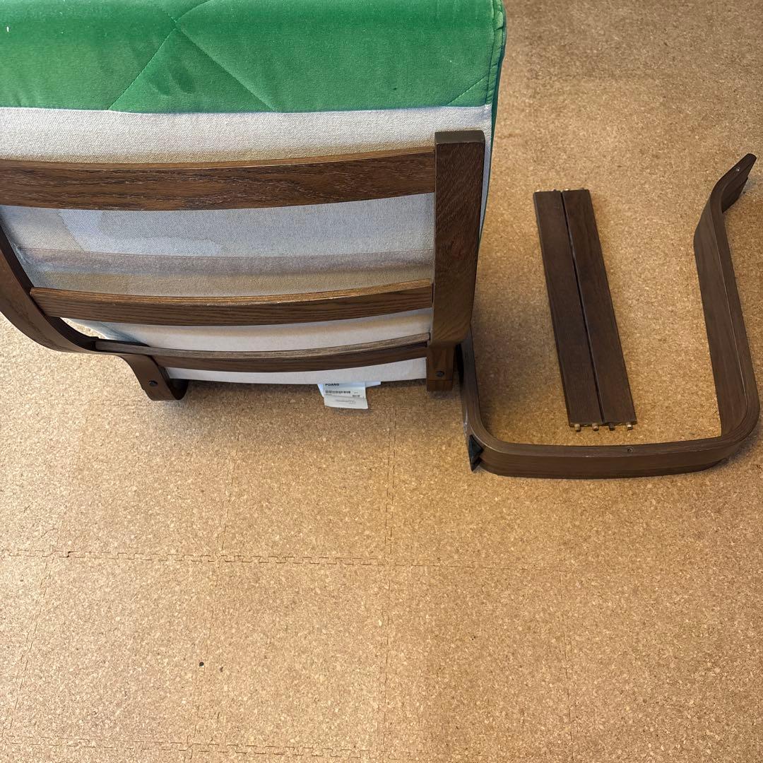 ikea ポエング　グリーン