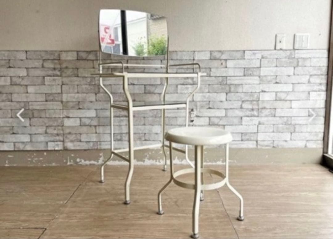 ドレッサー　ディンプルガラス　アイボリー　引き取り限定