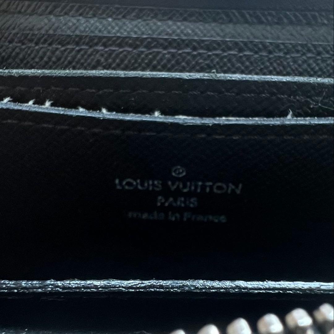 ルイヴィトン　ケース　ダミエ