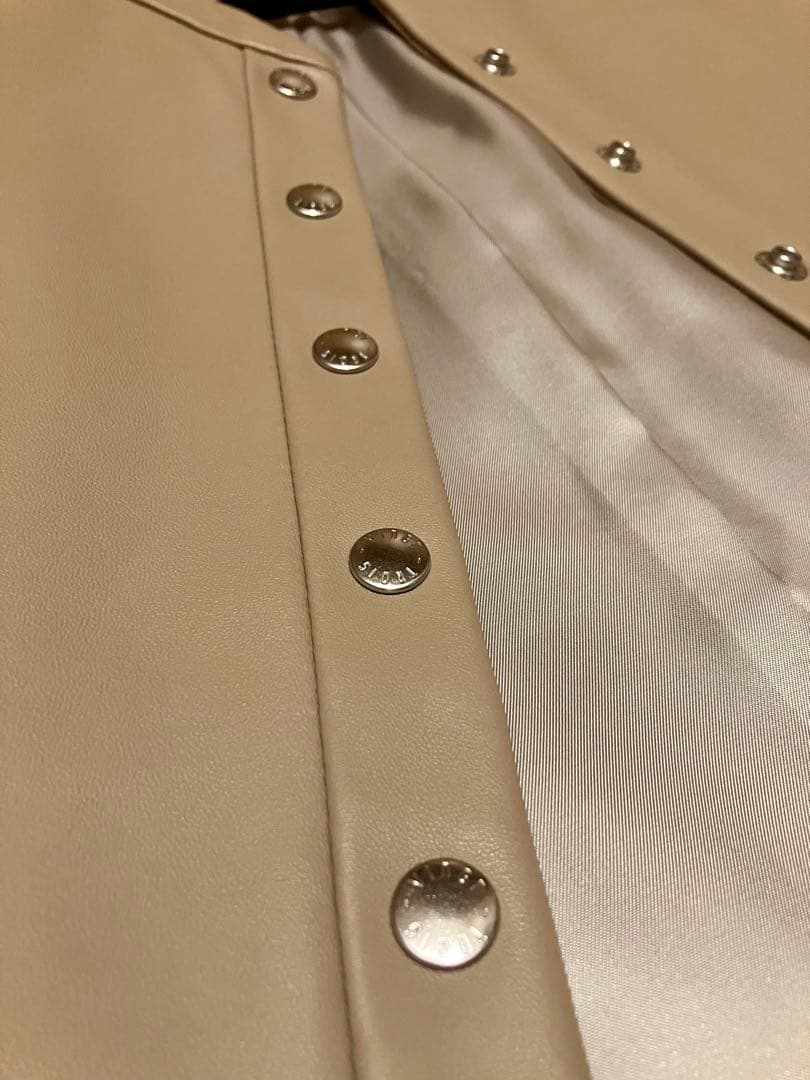 ベージュ 本革 レザー　ジャケット 23区