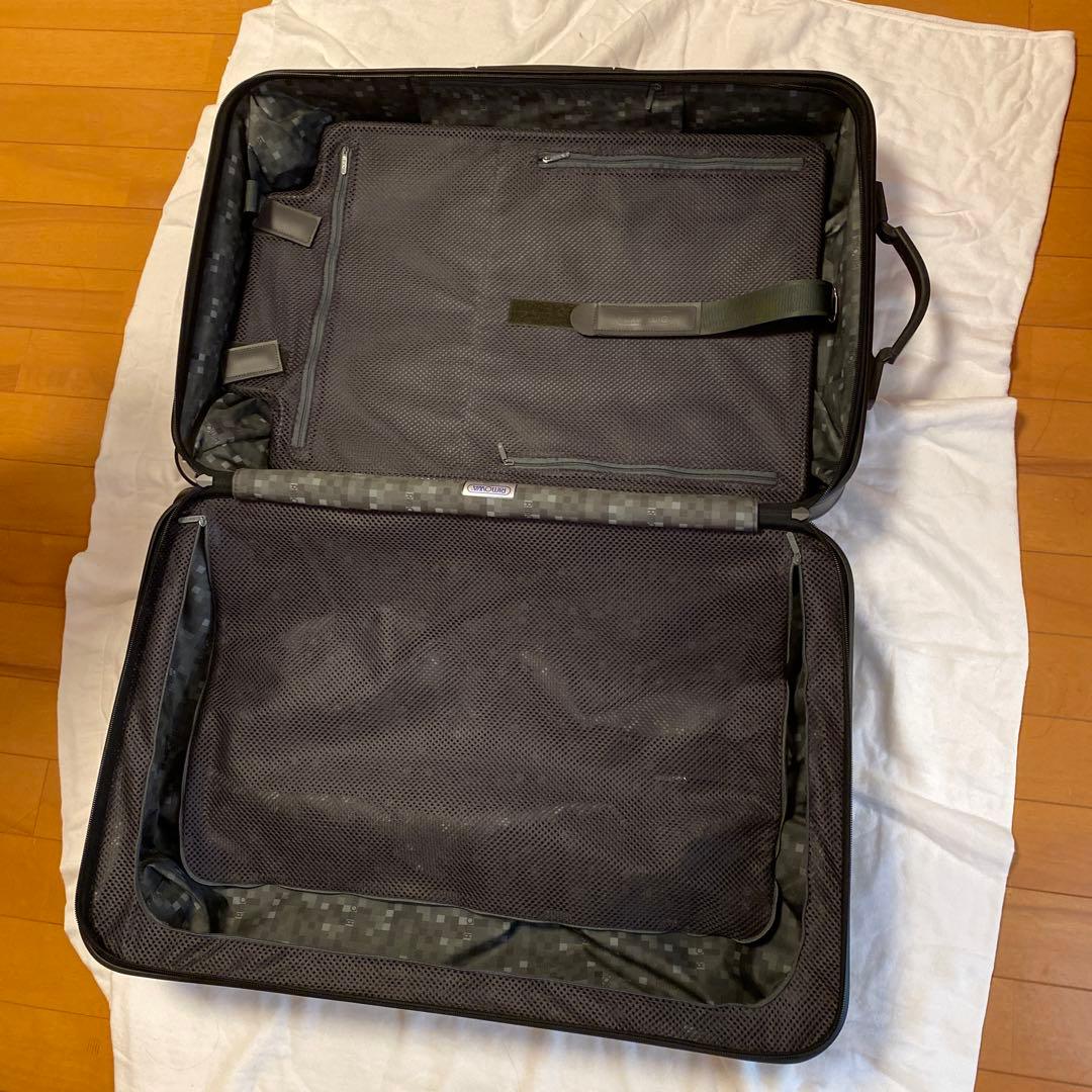 ブラック キャリーケース 4輪