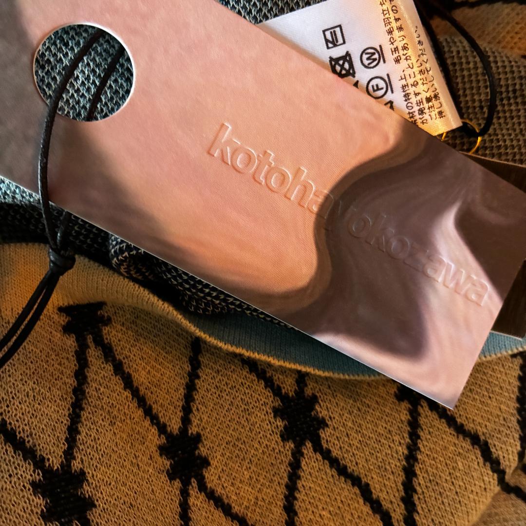 幾何学模様 長袖ニットセーター