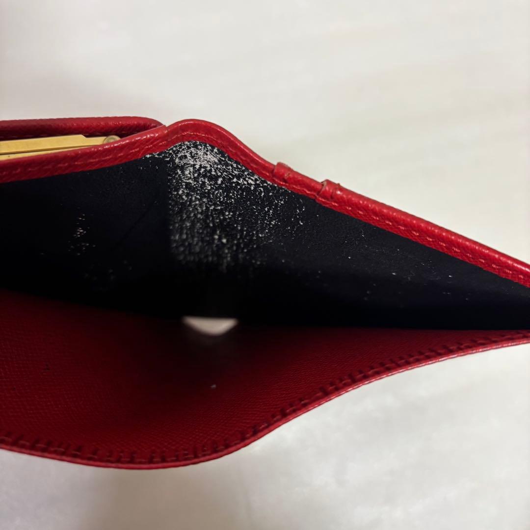 ルイヴィトン　エピレザー　二つ折り財布　がま口　赤　訳あり