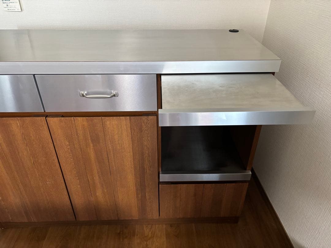 unico キッチンカウンター ウニコ　食器棚 ステンレス
