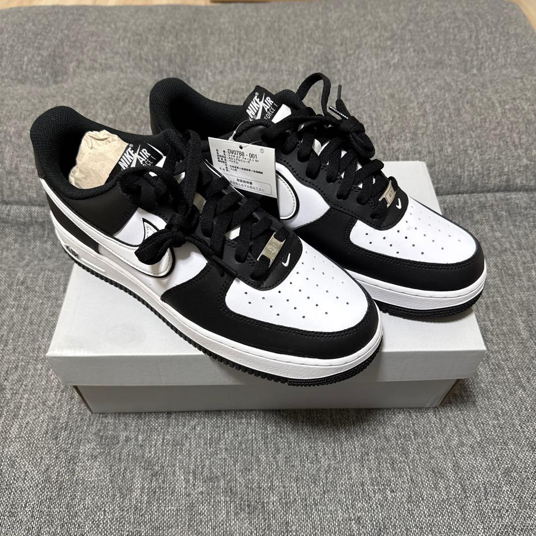 NIKEエアーフォース1