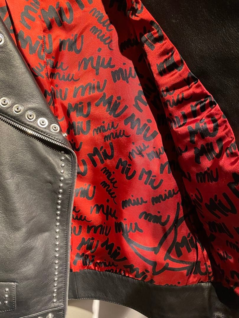 miumiu定価72万円スタッズライダースジャケット