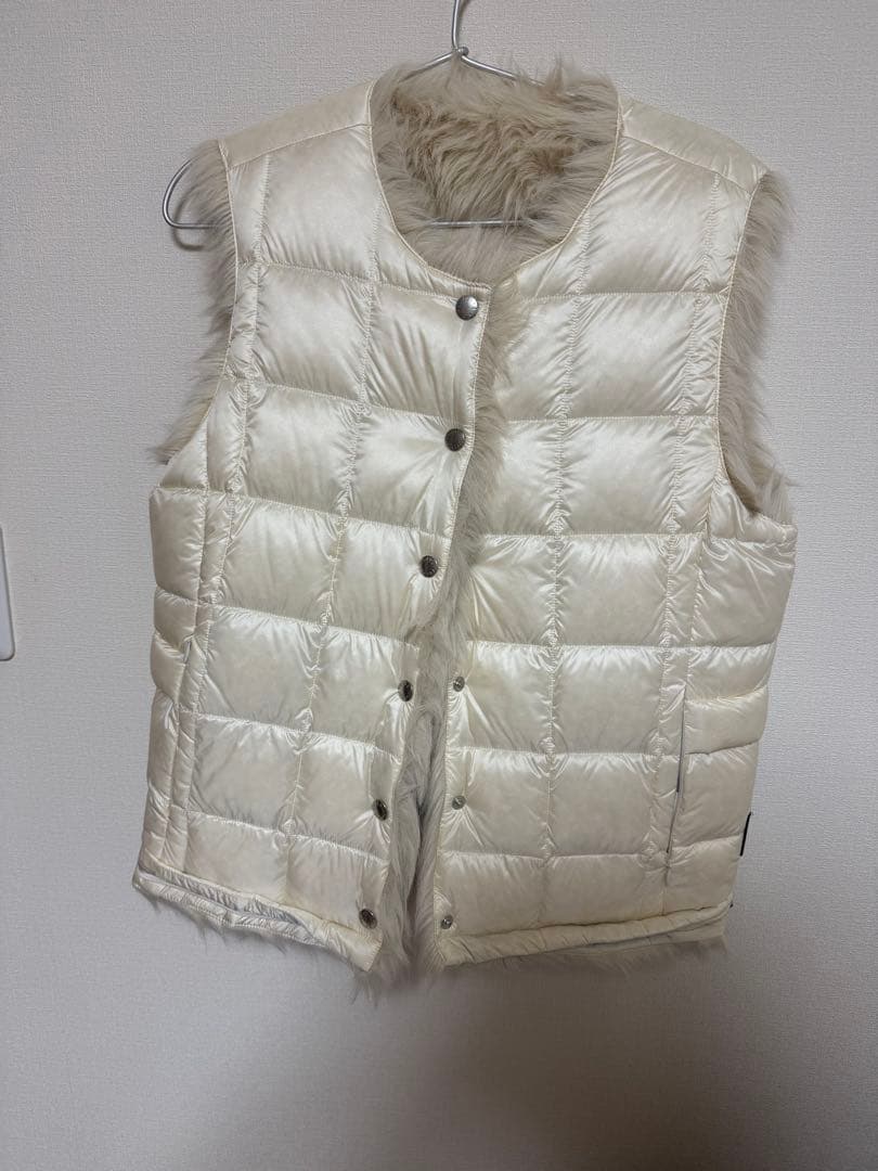 TAION ホワイト ダウンベスト　1/30まで値下！