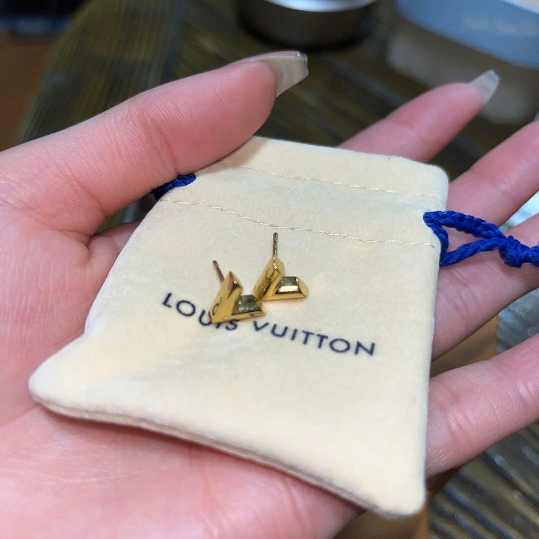 VUITTON ピアス