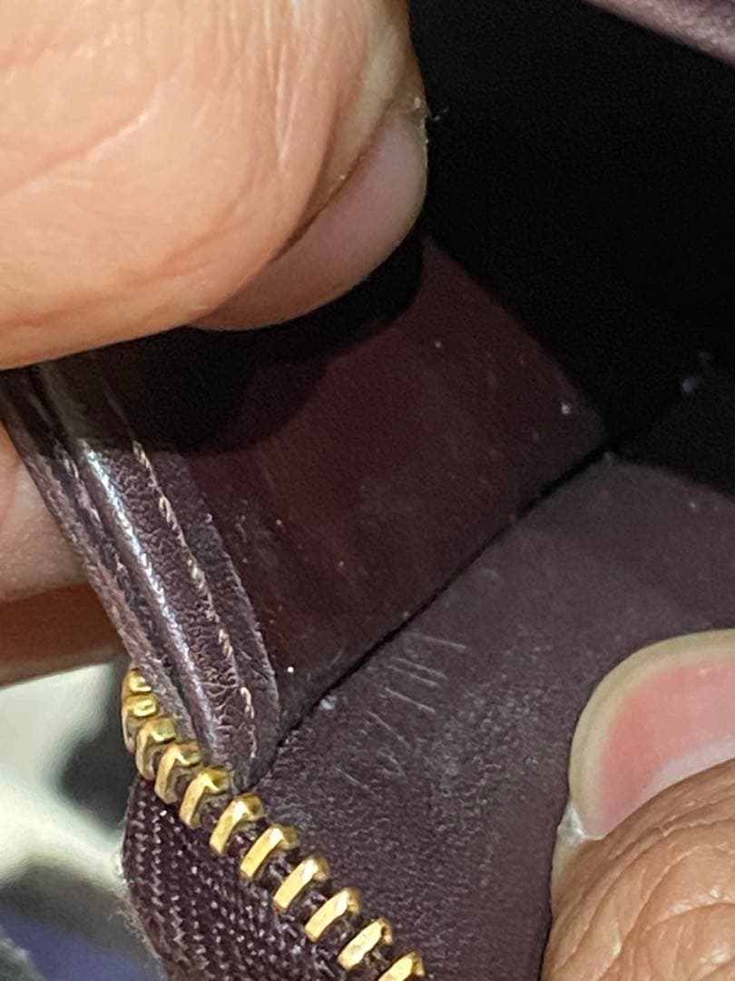 の*じ様 ルイヴィトン ヴェルニ ジッピーパース ノワール(黒)