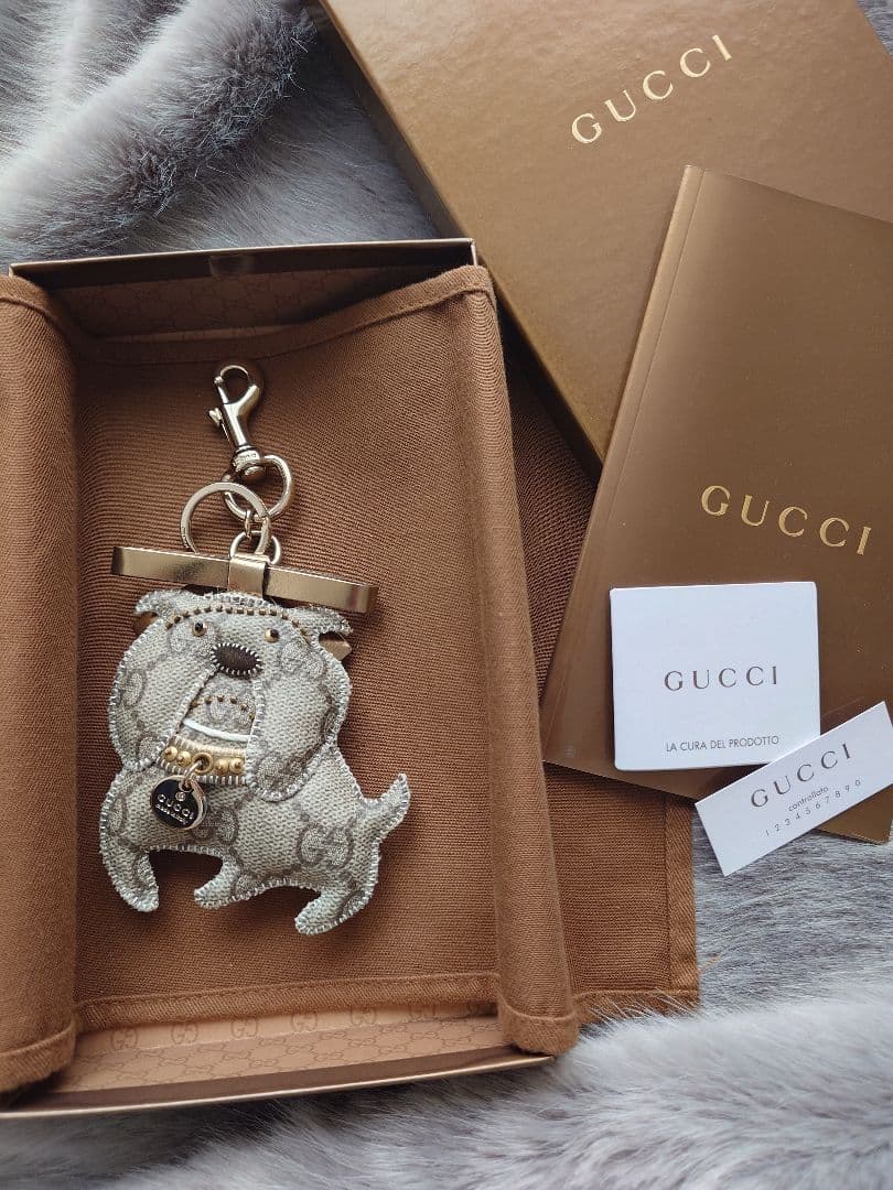【付属品完備 】【GUCCI 】 グッチョリ ブルドッグ キーホルダー チャーム