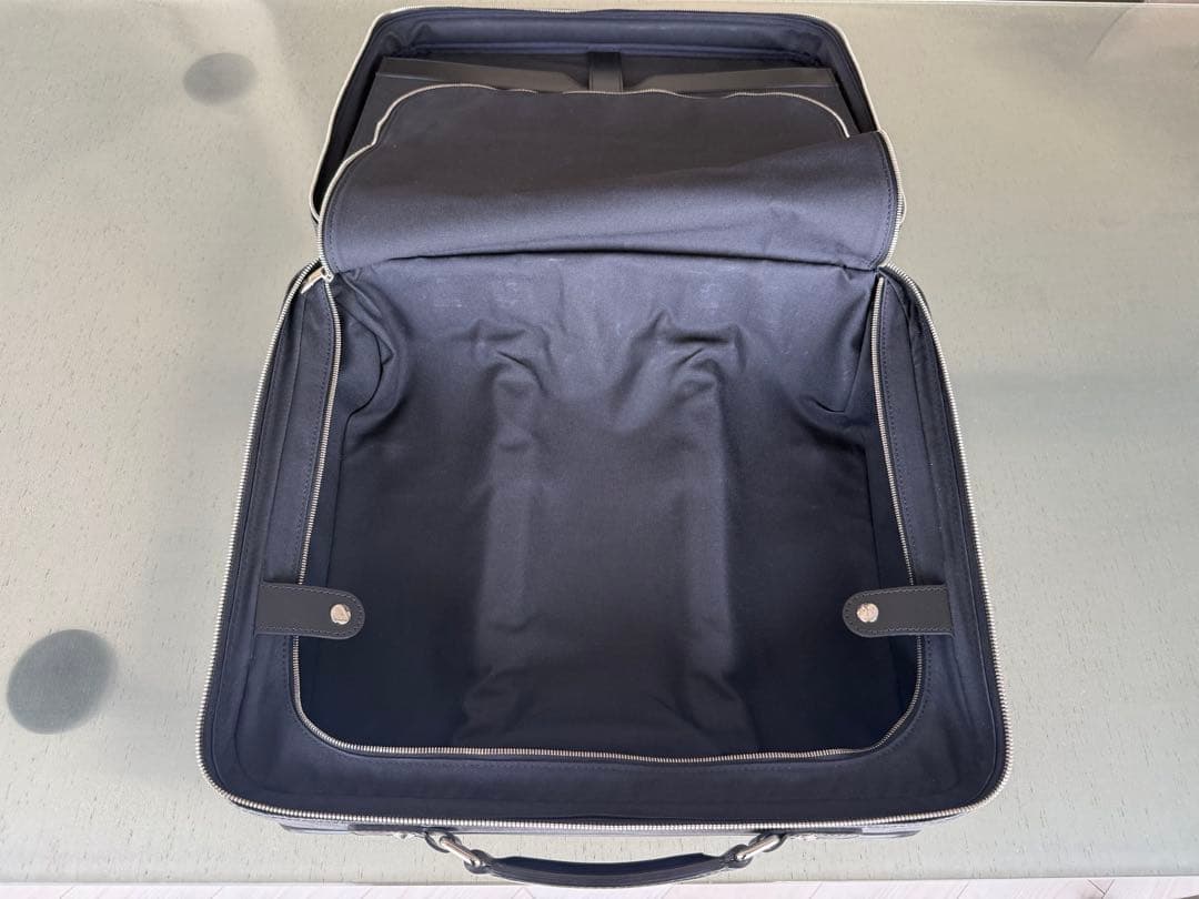 ルイヴィトン ダミエ パイロット ケース