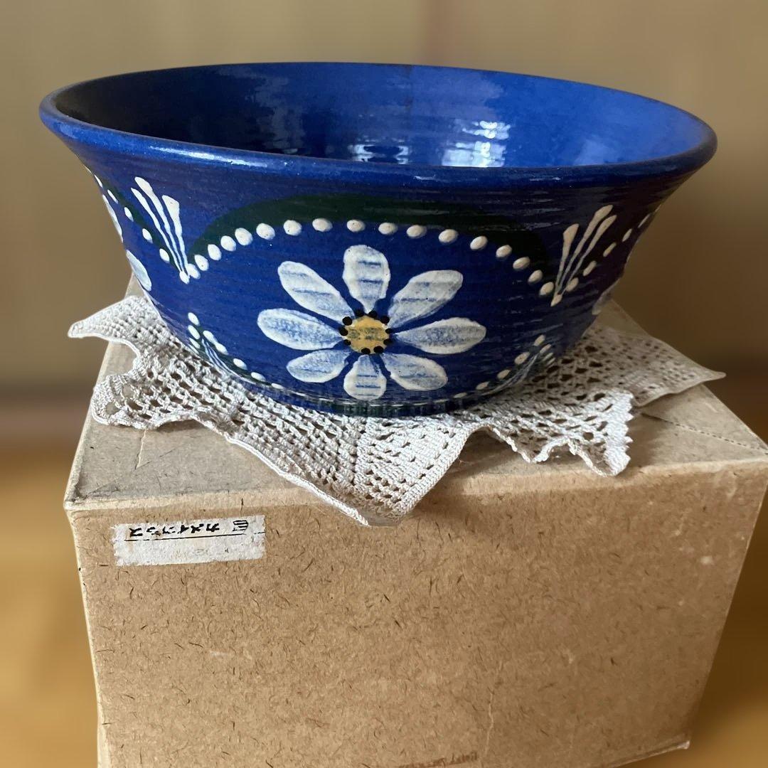 旧東ドイツ製　テューリンゲンの森　青い陶器のボウル（大）　ビンテージ？