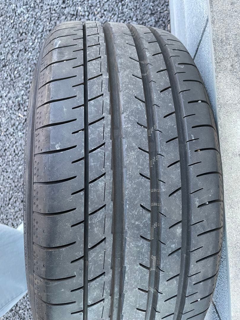215/45r17ノーマルタイヤ